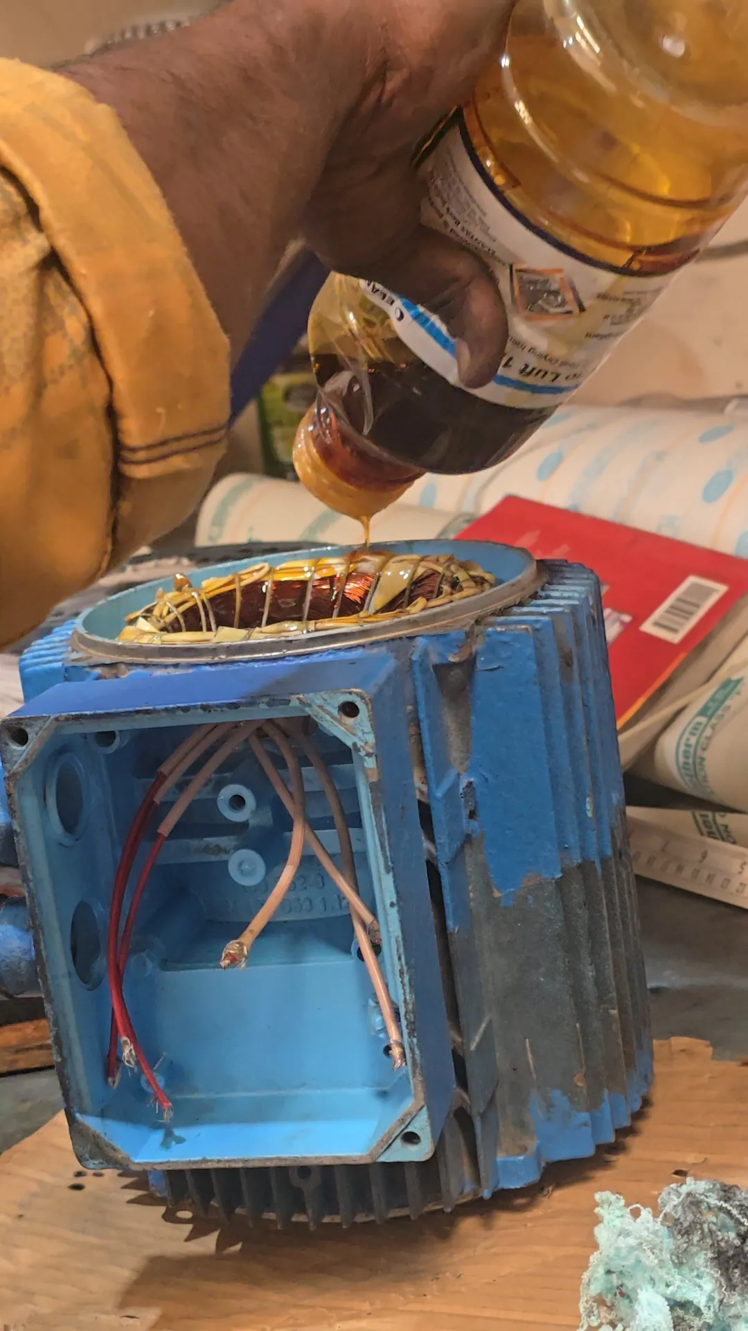 Connection and Varnishing