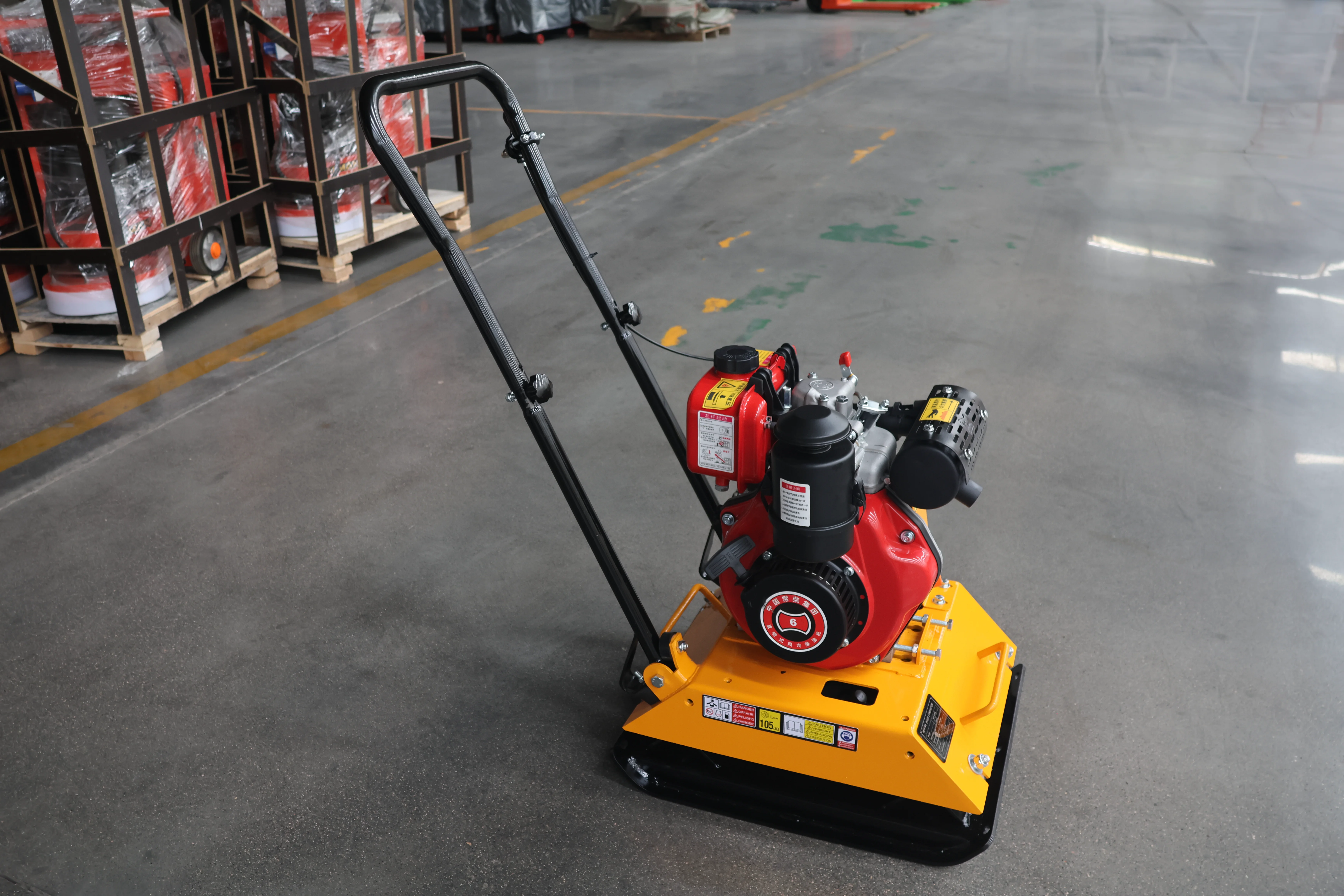 Baylorr BAY-PC90C plate compactor — handle
